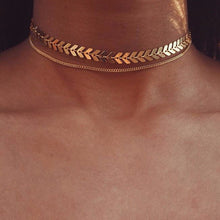 Load image into Gallery viewer, Pandora - Gold Arrow Choker Necklace

