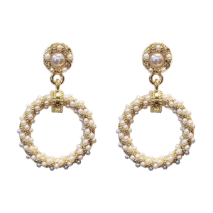 Pearla_BomBon Collections_Pearl_Collections_Earrings_Fashion