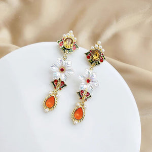 Vera - Vintage Pearl Floral Drop Earrings