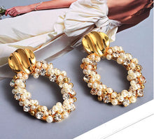 Load image into Gallery viewer, Coco_BomBon Collections_Pearl Collection_Drop Earrings_Fashion_
