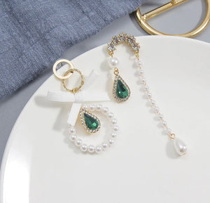 Dior - Asymmetric Pearl Drop Earrings