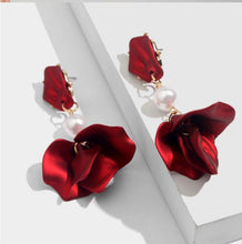 Load image into Gallery viewer, Vivi - Matte Red Floral Petal Earring
