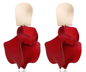 Viola - Matte Red Floral Petal Earring