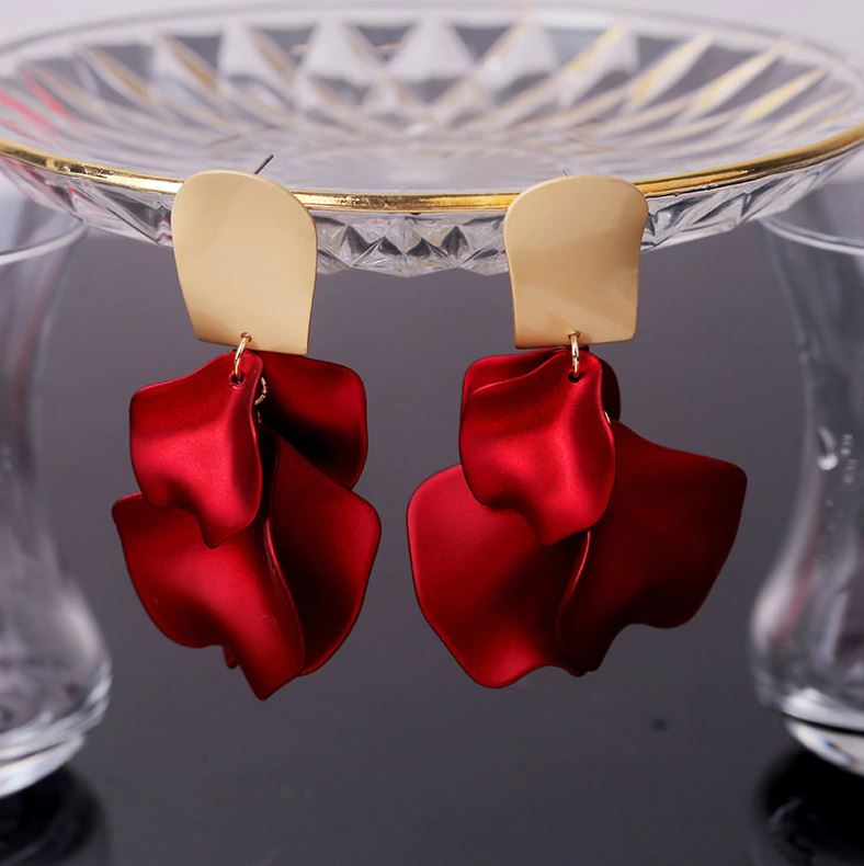 Viola - Matte Red Floral Petal Earring