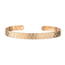 Load image into Gallery viewer, Aylin -  Gold textured Quartet Bracelet
