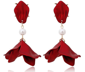 Vivi - Matte Red Floral Petal Earring