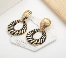 Load image into Gallery viewer, Mila - Black &amp; Gold Swirl Drop Earrings

