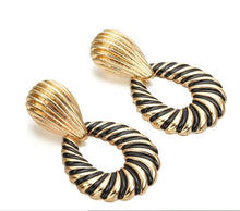 Load image into Gallery viewer, Mila - Black &amp; Gold Swirl Drop Earrings
