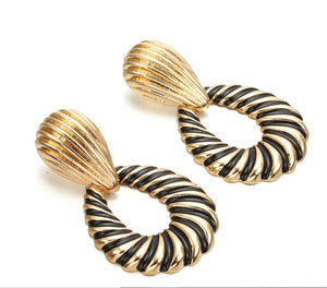 Mila - Black & Gold Swirl Drop Earrings