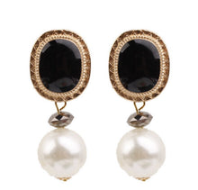 Load image into Gallery viewer, Porsha* - Vintage Pearl Drop Earrings
