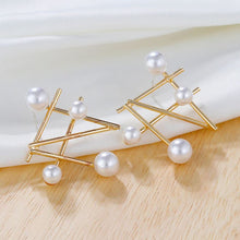 Load image into Gallery viewer, Nora_BomBon Collections_Pearl Collection_Earrings
