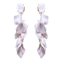 Load image into Gallery viewer, Valentia_BomBon Collections_Floral Collection_Drop Earrings_Fashion_White
