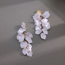 Load image into Gallery viewer, Valentia_BomBon Collections_Floral Collection_Drop Earrings_Fashion_White
